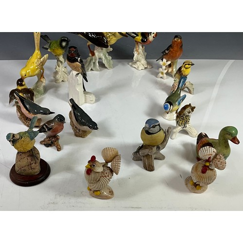 131 - COLLECTION OF GOEBEL, BESWICK AND OTHER BIRD STUDIES