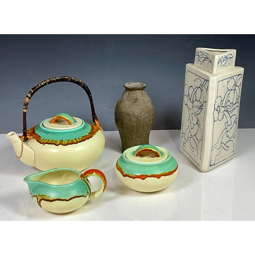 204 - PART TEA SET, TRIANGULAR VASE AND 1 OTHER