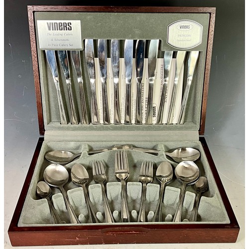 290 - CANTEEN OF VINERS PLATED CUTLERY