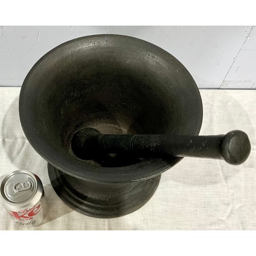 322 - LARGE IRON PESTLE AND MORTAR