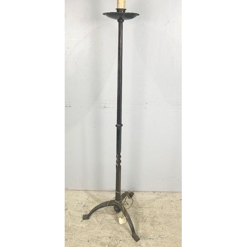 281 - WROUGHT IRON STANDARD LAMP