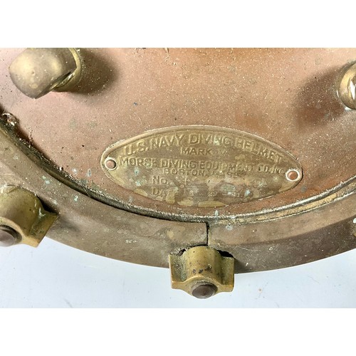 365 - REPRODUCTION US NAVY COPPER AND BRASS DIVERS HELMET, BEARING MORSE DIVING EQUIPMENT CO. PLAQUE