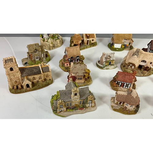 135 - QUANTITY OF LILLIPUT LANE MODELS