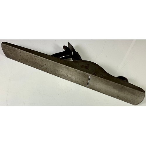 LARGE EARLY VINTAGE STANLEY BAILEY PRELATERAL JOINTER PLANE MARKED 'L
