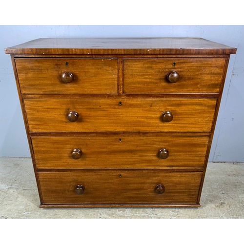 605 - MAHOGANY CHEST OF TWO OVER THREE GRADUATED DRAWERS WIDTH 104cm