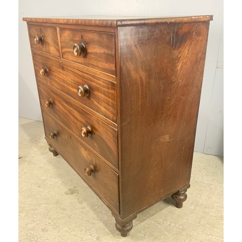 591 - MAHOGANY CHEST OF 2 OVER 3 GRADUATED DRAWERS ON TURNED FEET WIDTH 116cm