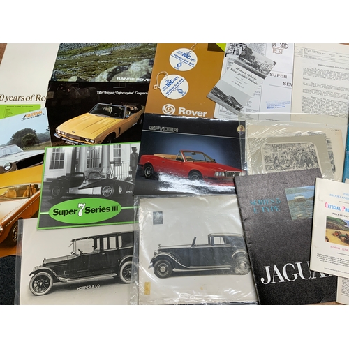 37 - MOTORING EPHEMERA, BROCHURES, VETERAN CAR RUN LONDON BRIGHTON 1977 TAGS, JAGUAR ROAD RUN BOOKLETS, J... 