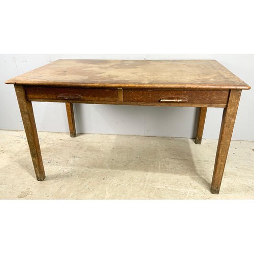 599 - JB FURNITURE OAK DESK / TABLE WITH 2 DRAWERS approx. 138 X 76 X 77 cm