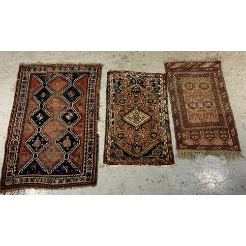 736 - 3 VINTAGE RUGS LARGEST 140cm x 95cm