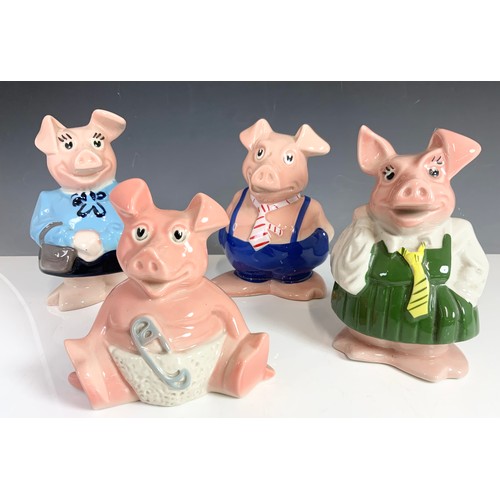 201 - 4 NATWEST WADE 'PIGGY' BANKS WITH PLUGS AND A DENMEAD POTTERY HEDGEHOG PIGGY BANK WITH PLUG