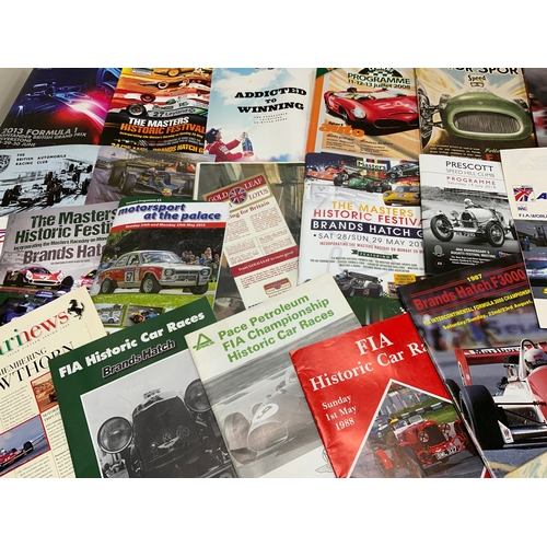 30 - MISC MOTORING EPHEMERA, BOOKLETS PROGRAMMES, MAGS, GAZETTES, A GOOD SORTERS LOT