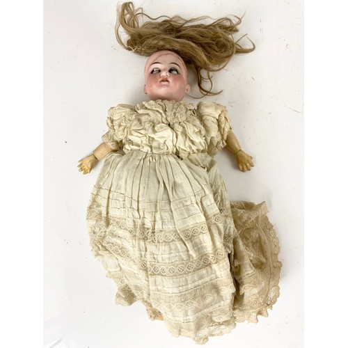 367 - ARMAND MARSEILLE, 390 A2/0M, BISQUE HEADED DOLL, WITH OPEN AND SHUT EYES, OPEN MOUTH, ORIGINAL LACE ... 