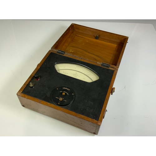 389 - A CASED UNIPIVOT MICROAMPS METER CAMBRIDGE INSTRUMENT CO. REF 4096, PLUS A CASED WESTON MODEL3340 MI... 