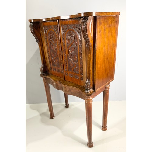 712 - 19TH CENTURY BUTTERFLY COLLECTORS CABINET WITH 2 INTRICATELY CARVED DOORS  &   SEVERN FITTED GLASS T... 