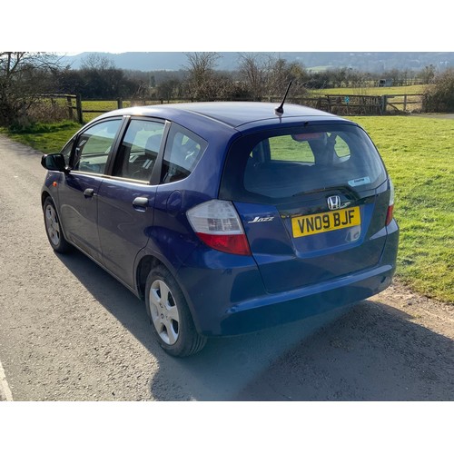 2 - HONDA JAZZ I-VTEC SE 5 DOOR PETROL HATCHBACK 1.2L VN09 BJF, MOT expired 9th November 2023, mileage a... 