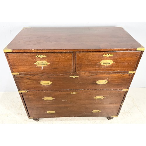 687 - MILITARY CHEST OF DRAWERS OF 2 OVER 2 DRAWERS BOTTOM DRAW ER DOUBLE SIZE ON TURNED FEET WITH CARRY H... 