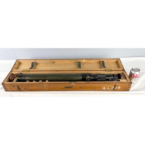 55 - CASED ROSS LONDON  NO 66427 PATENT  MILITARY, POSSIBLY NAVAL GUNSIGHT/TELESCOPE APPROXIMATELY 73cm L... 
