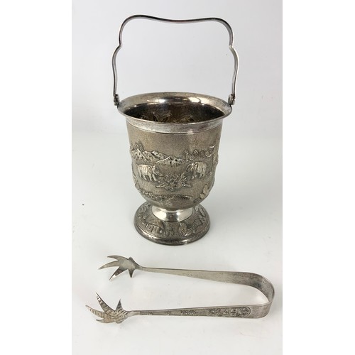 312 - STYLISH STERLING SILVER ICE BUCKET WITH EMBOSSED DECORATION 525g  STAMPED STERLING SILVER WITH A PAI... 