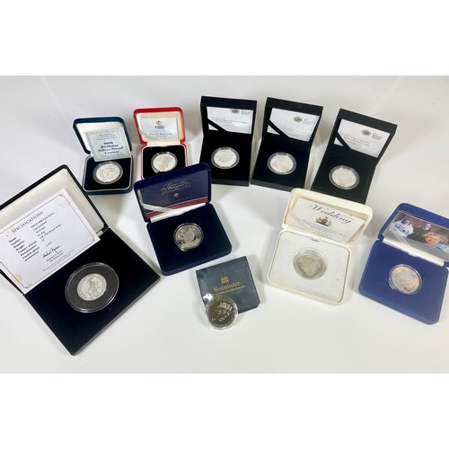 333 - COLLECTION OF MOSTLY BOXED SILVER PROOF £5 COINS (10)