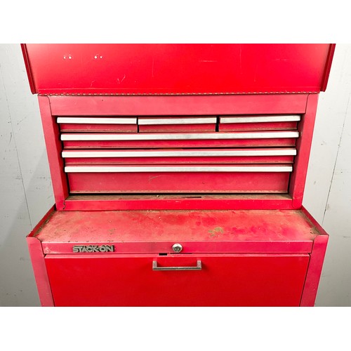 STACK-ON MULTI DRAWER TOOL CABINET WITH A LARGE QUANTITY OF TOOLS ...