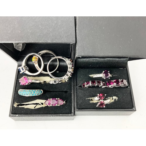 696 - LARGE QUANTITY OF COSTUME RINGS INCLUDING GEMPORIA