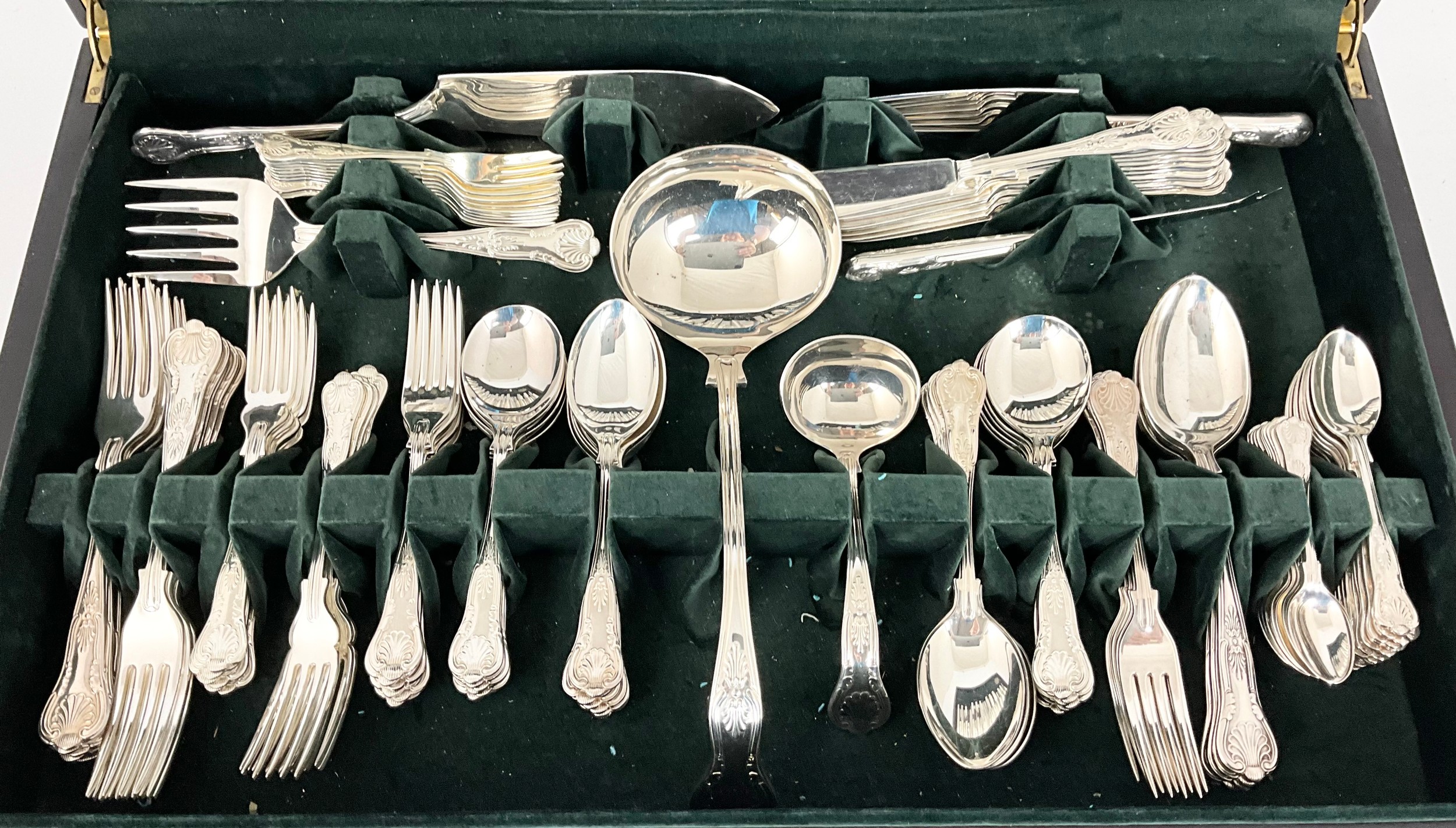 A 12 PLACE CANTEEN OF SILVER-PLATED CUTLERY - GEORGE BUTLER (SHEFFIELD ...