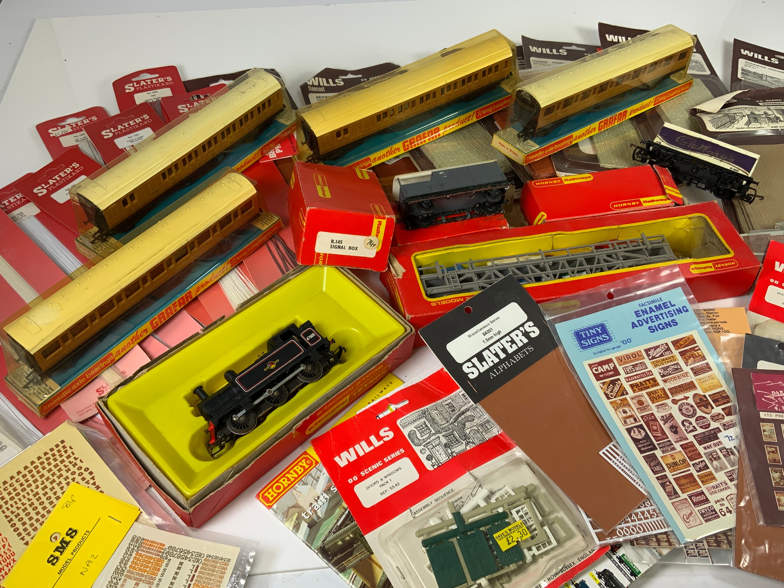 GRAFAR, 4 PLASTIC BOXED, LNER TEAK COACHES, PLUS QTY OF SLATERS SCENIC ...