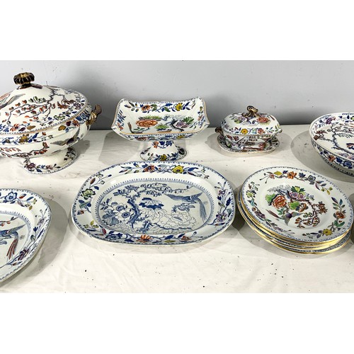 QUANTITY OF MASONS / DAVENPORT FLYING BIRD PATTERN DINNER WARE ...