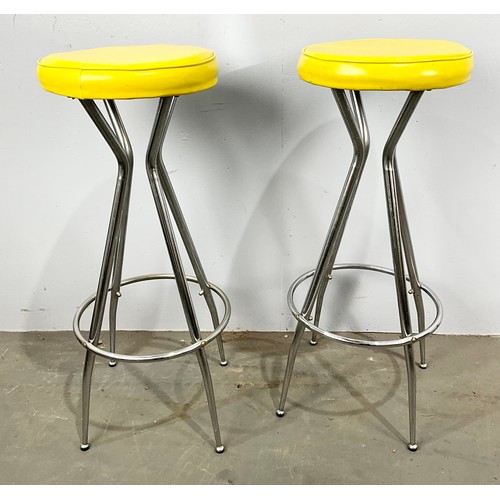 709 - *TRADE ONLY* PAIR OF RETRO BAR STOOLS WITH UPHOLSTERED YELLOW STOOL SEATS 83cm TALL