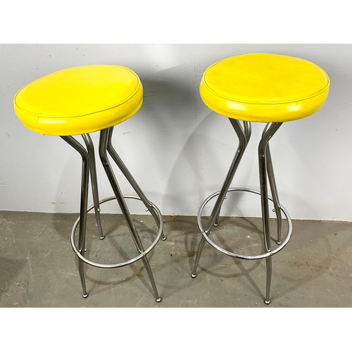 709 - *TRADE ONLY* PAIR OF RETRO BAR STOOLS WITH UPHOLSTERED YELLOW STOOL SEATS 83cm TALL