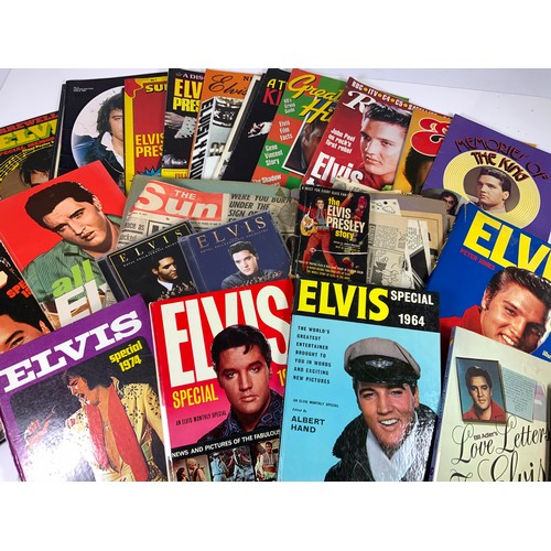 71 - A TRAY OF ELVIS PRESLEY BOOKS, MAGAZINES AND EPHEMERA