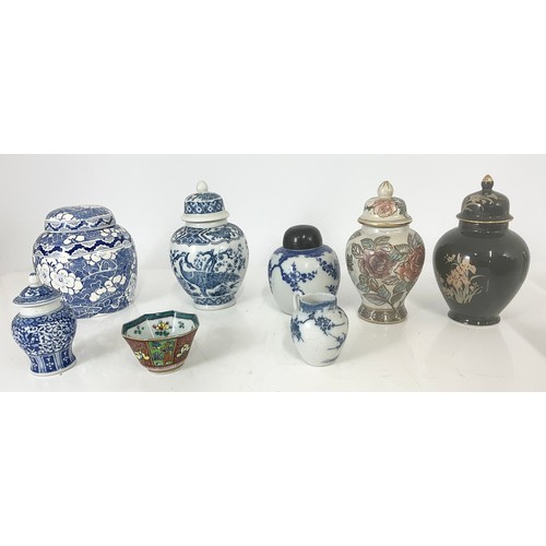 187 - TRAY OF MIXED ORIENTAL CERAMICS INCLUDING VASES, GINGER JARS, TEA BOWL ETC