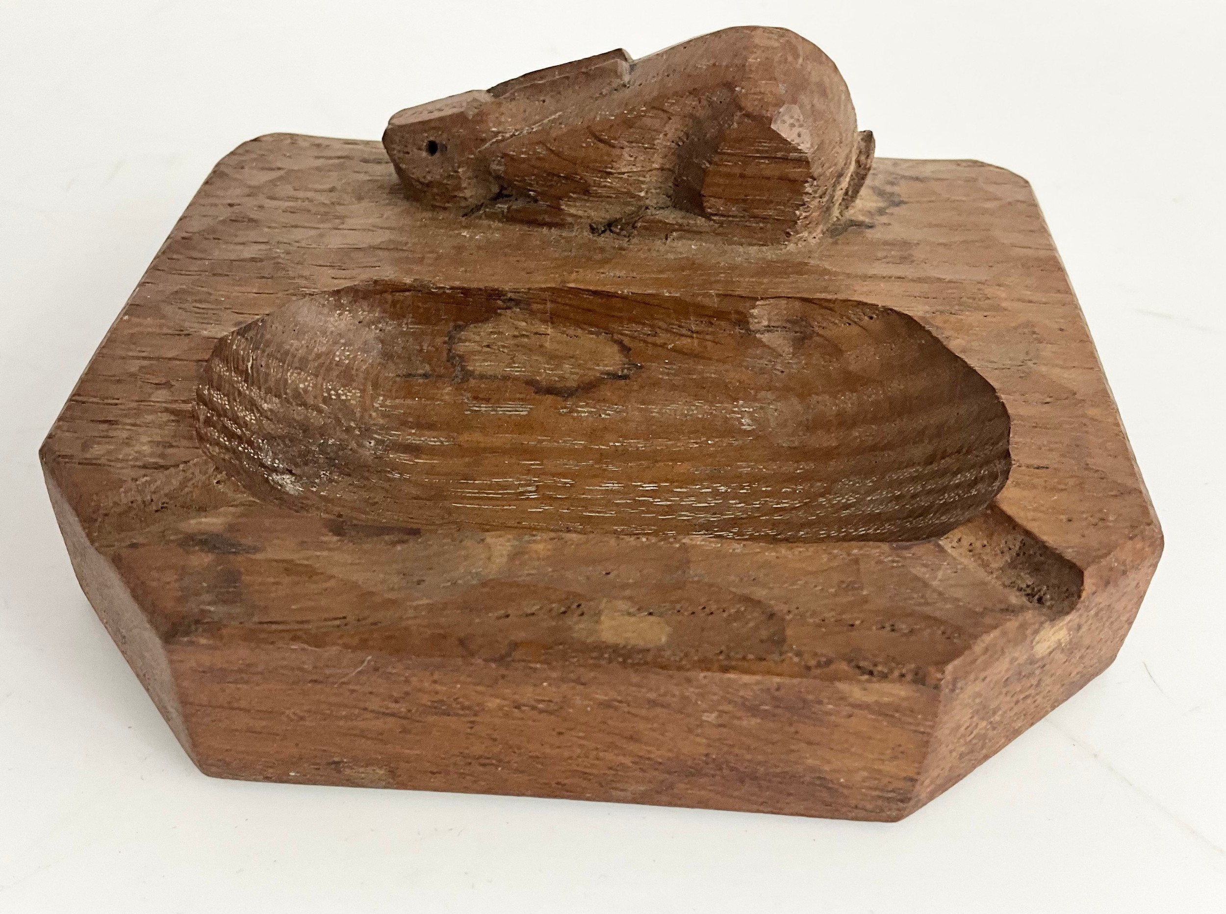 PETER RABBITMAN HEAP OF WETWANG - AN OAK RECTANGULAR ASHTRAY, CARVED ...