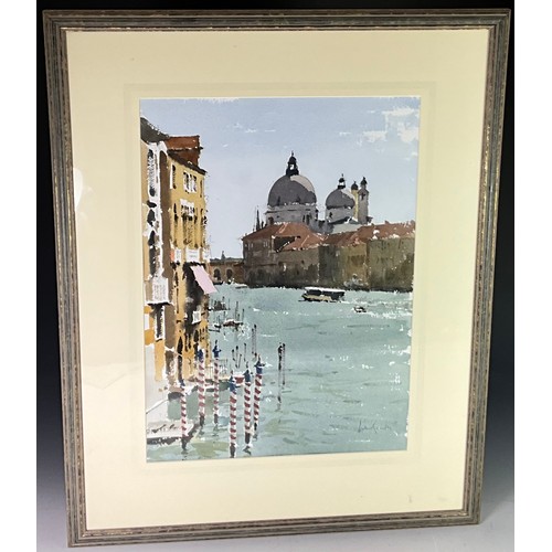 Lot 20        