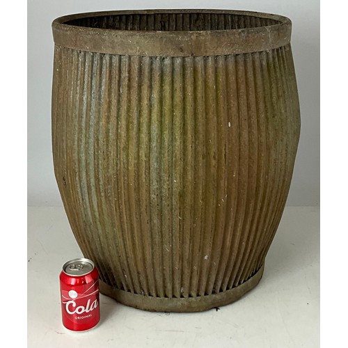 591 - FLUTED WASH BIN