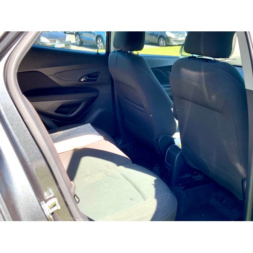 1 - 2018 VAUXHALL MOKKA X HATCHBACK - 1.6i DL18HWC, Design Nav, service book with main dealer history, 2... 
