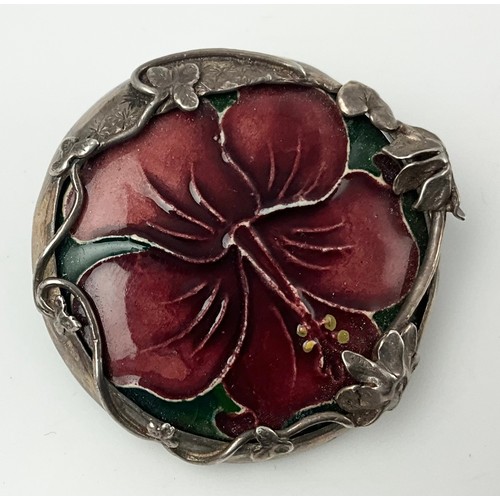 11 - RARE MOORCROFT POTTERY BROOCH WITH A MOORCROFT ROUNDEL IN A ORNATE HALLMARKED SILVER MOUNT 3.8cm