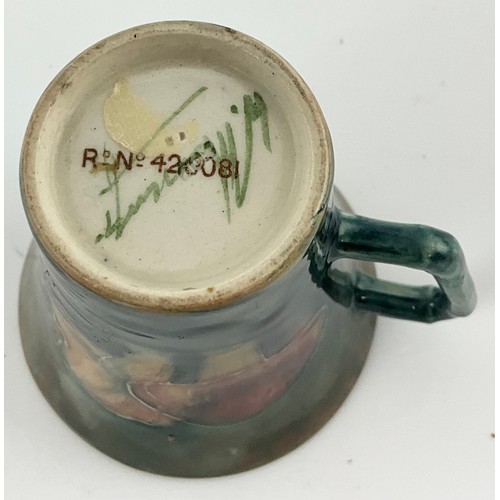 19 - RARE EARLY MOORCROFT POTTERY COFFEE CAN / CUP DECORATED IN THE CLAREMONT PATTERN  WITH SIGNATURE TO ... 