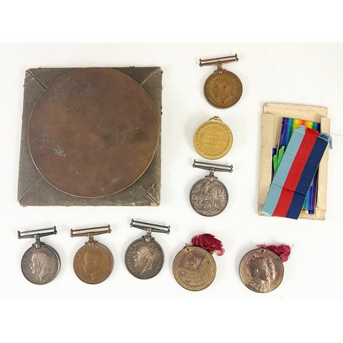 54 - COLLAR BOX WITH INTERESTING MILITARIA CONTENTS, MEDALS INC. 21120 PTE. E. BARKER, 1915-1918 WAR MEDA... 