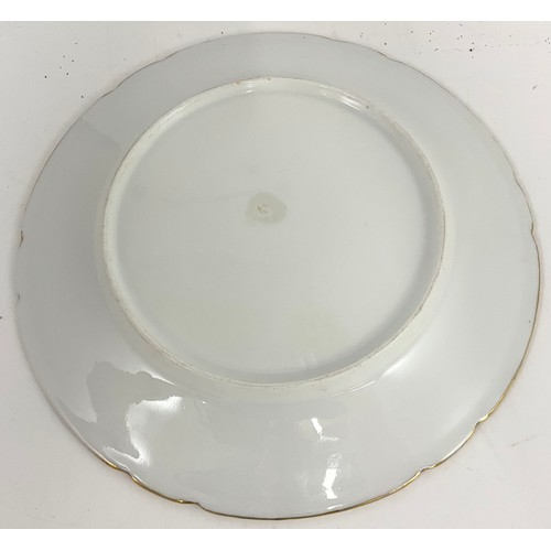 24 - RARE SET OF 5 SEVRES PORCELAIN PLATES, EACH PAINTED WITH PARISIAN LANDMARKS, INCISED SEVRES MARK, GI... 