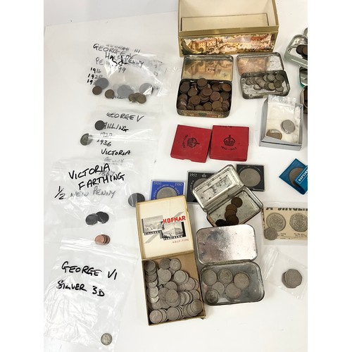 70 - QTY. COINS, MOSTLY UK PRE DECIMAL BUT INCLUDING SOME COMMEMORATIVES AND SOME ‘SILVER’ TOGETHER WITH ... 