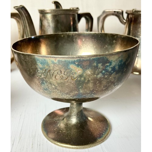  4 WALKER & HALL PLATED LNER COFFEE / TEA POTS, ALL MARKED LNER, APPROX 10 / 12 TALL, PLUS A LNER DES... 