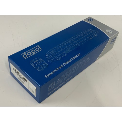  DAPOL, 00 GAUGE BOXED, APPEARS AS NEW BNIB, STREAMLINED RAILCAR 17 EXPRESS PARCELS BR CRIMSON