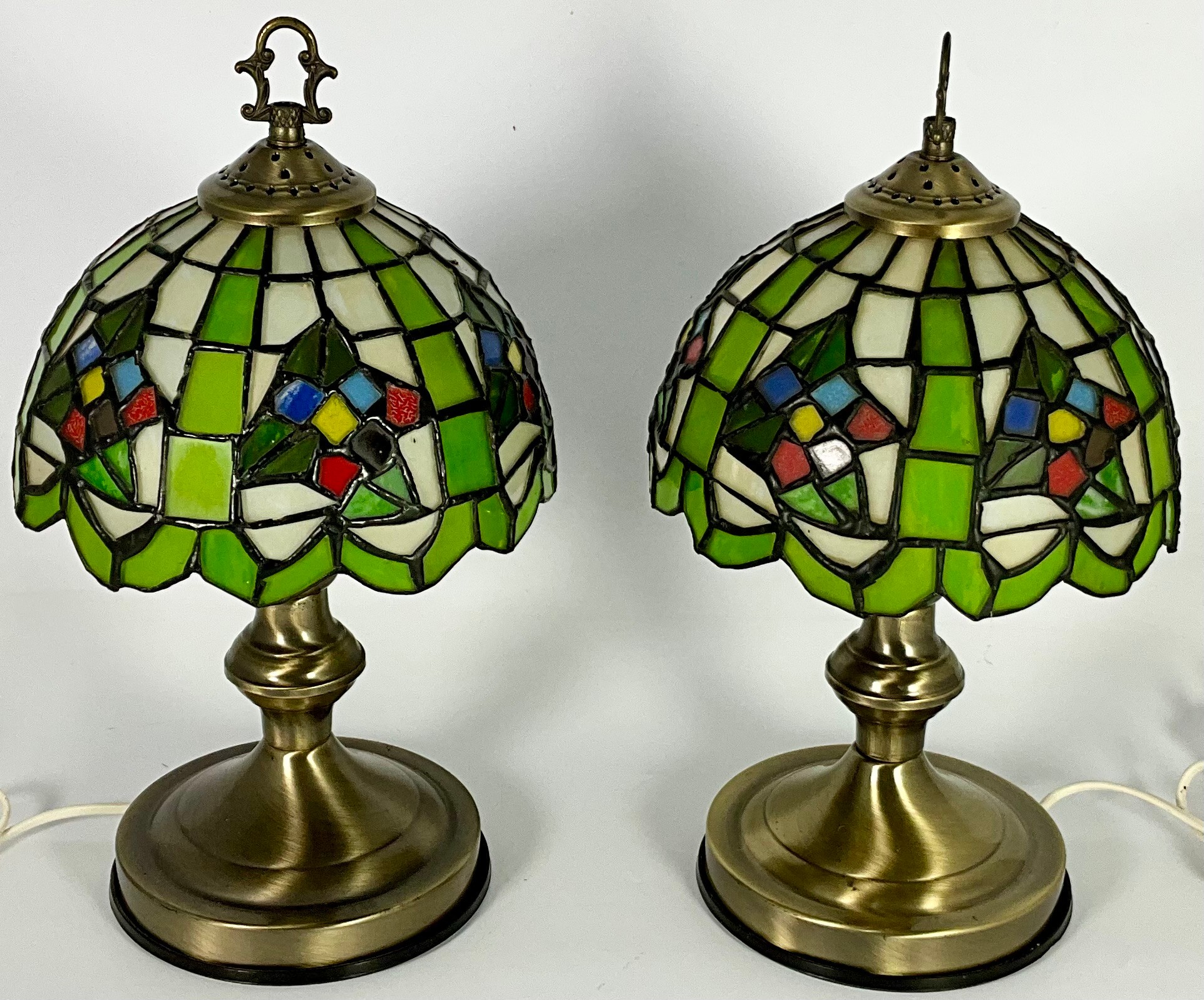 TIFFANY STYLE TABLE LAMPS WITH LEADED GLASS SHADES (2) Approx. 37cm Tall