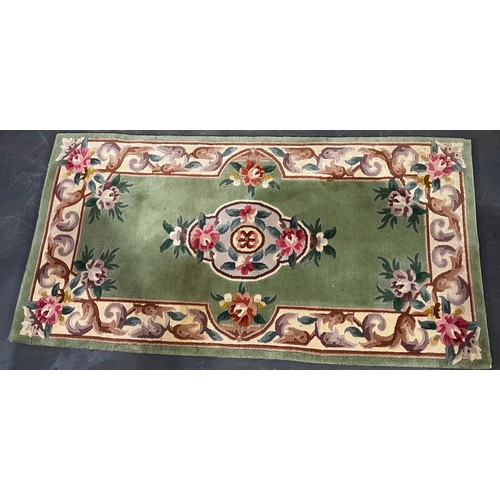 AUBUSSON STYLE GREEN WOOL RUG WITH PINK FLORAL MEDALLION 182cm x 94cm