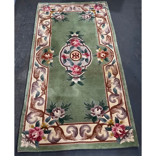 AUBUSSON STYLE GREEN WOOL RUG WITH PINK FLORAL MEDALLION 182cm x 94cm