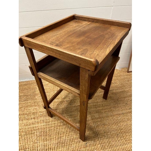 166 - A side table with shelf under (H73cm W48cm D42cm)