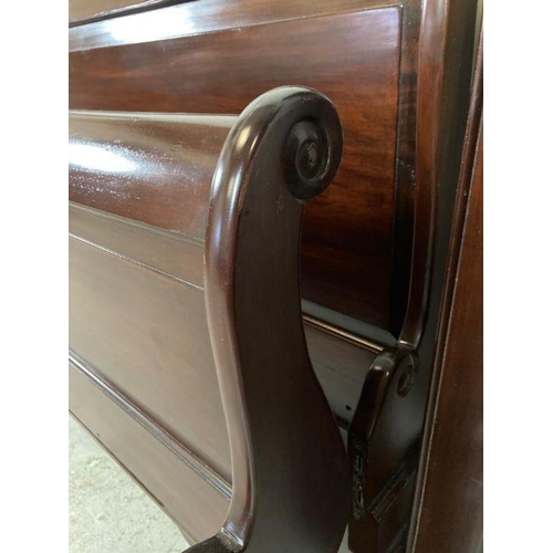 91 - A mahogany sleigh bed with wooden slats and scrolling bed head and stead 5ft x 6ft