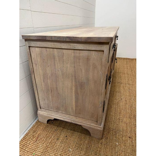 142 - A light beech Susie Watson  country house dresser, three adjustable shelves, sat on drawers and cupb... 