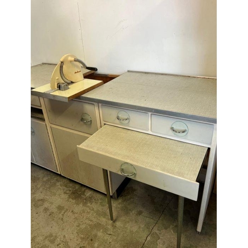 168 - A vintage German Poggenpohl kitchen unit with pull out table and meat cutlery blade (H90cm W178cm D6... 